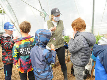 Students engage in hands-on learning at Highfield Regenerative Farm 